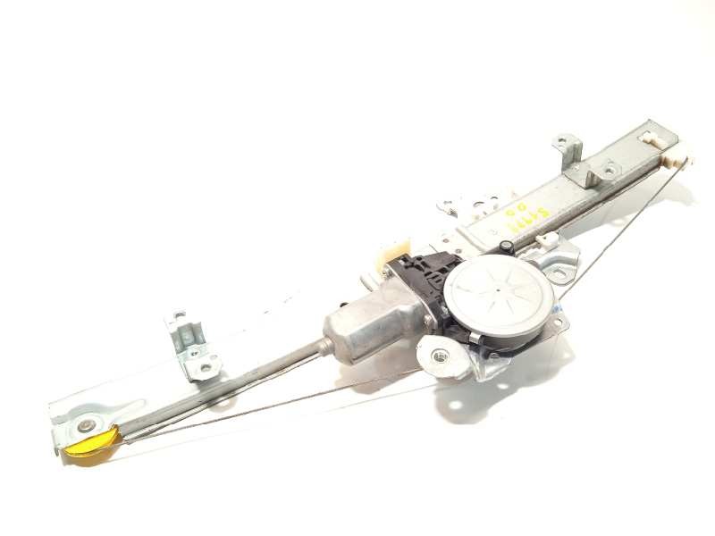 ELEVALUNAS DELANTERO DERECHO 807314CA0A 2621005640