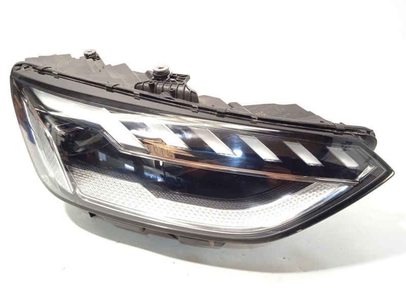 FARO DERECHO 8W0941036E 0301117236AB