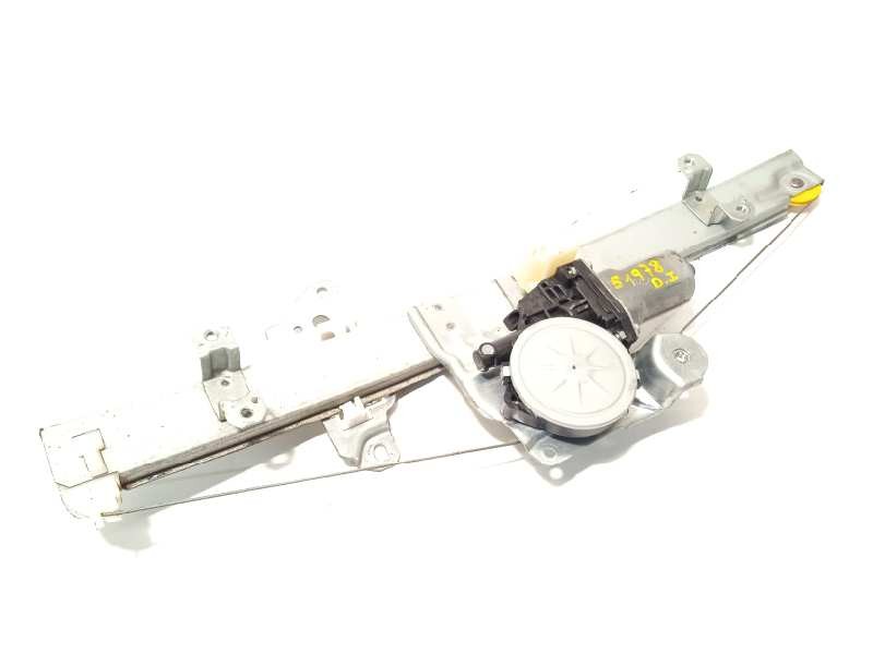 ELEVALUNAS DELANTERO IZQUIERDO 807305FA1A 