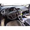 opel astra j gtc del año 2011