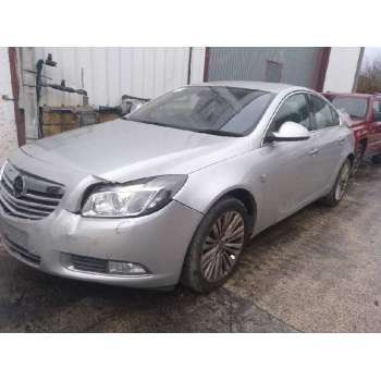 OPEL INSIGNIA BERLINA