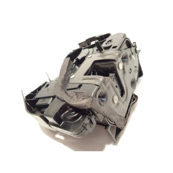 Recambio de cerradura puerta trasera izquierda para renault megane iv grandtour 1.3 tce referencia OEM IAM 825035881R  