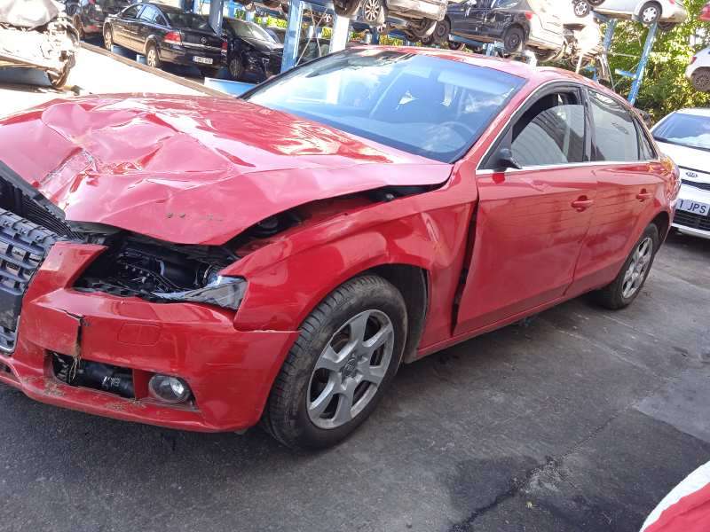 AUDI A4 BER. (B8)