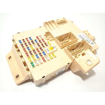 CAJA RELES / FUSIBLES 91950A2130 