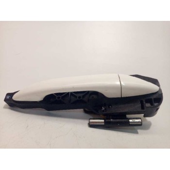 Recambio de maneta exterior trasera derecha para hyundai i10 1.0 cat referencia OEM IAM 82661B9011  