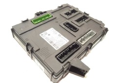 Recambio de caja reles / fusibles para renault kadjar 1.6 dci diesel fap energy referencia OEM IAM 284B15533R  