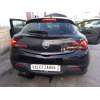 opel astra j gtc del año 2011
