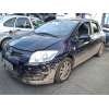 toyota auris (_e15_) del año 2009