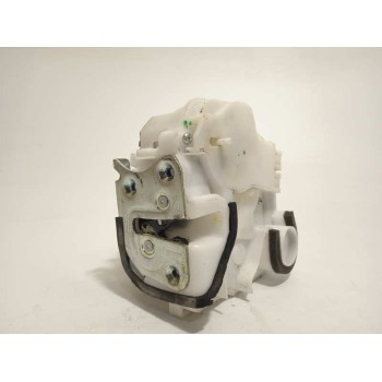 CERRADURA PUERTA TRASERA DERECHA 5745A384S 