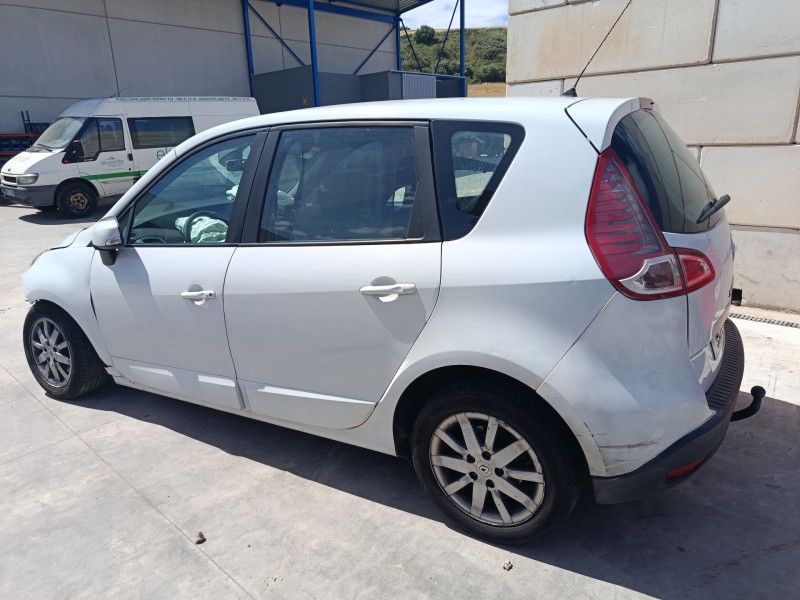 RENAULT SCÉNIC III (JZ0/1_)