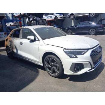 AUDI A3 SPORTBACK (8YA) de desguace