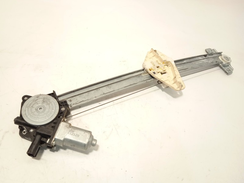 ELEVALUNAS DELANTERO DERECHO 72210SWYE01 