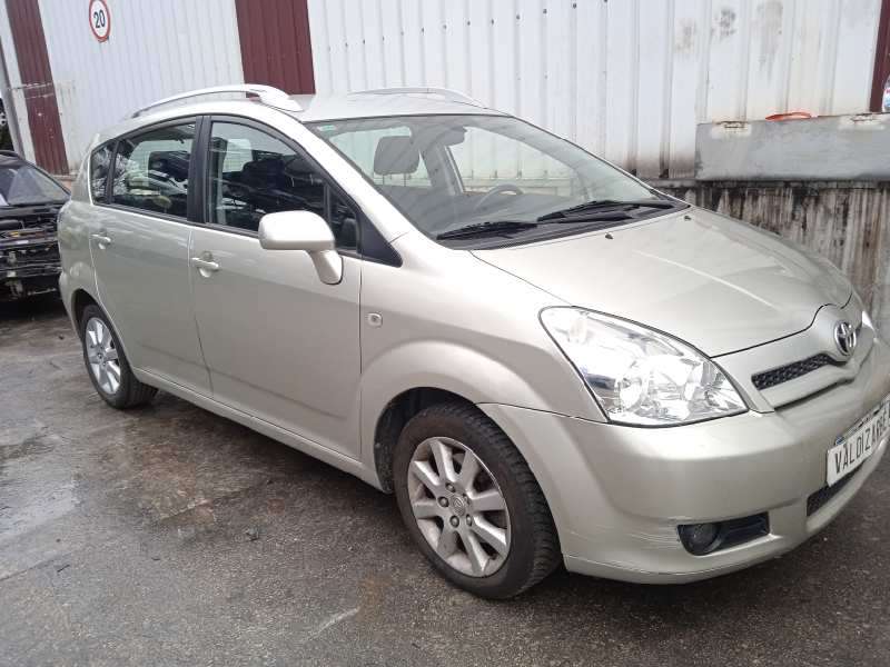 TOYOTA COROLLA VERSO (R1)
