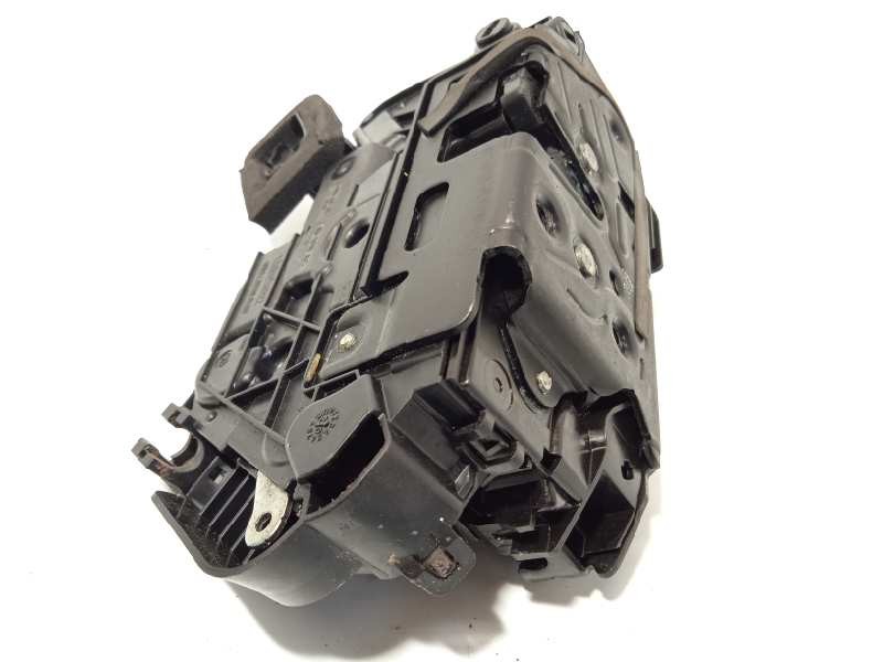 CERRADURA PUERTA TRASERA DERECHA 5TA839016L 