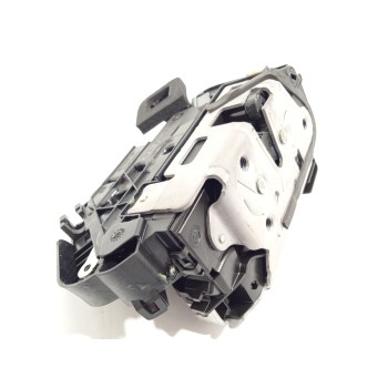 CERRADURA PUERTA TRASERA DERECHA 5TA839016Q 