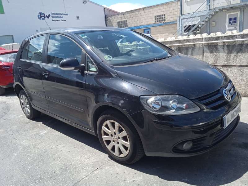 VOLKSWAGEN GOLF PLUS V (5M1, 521)