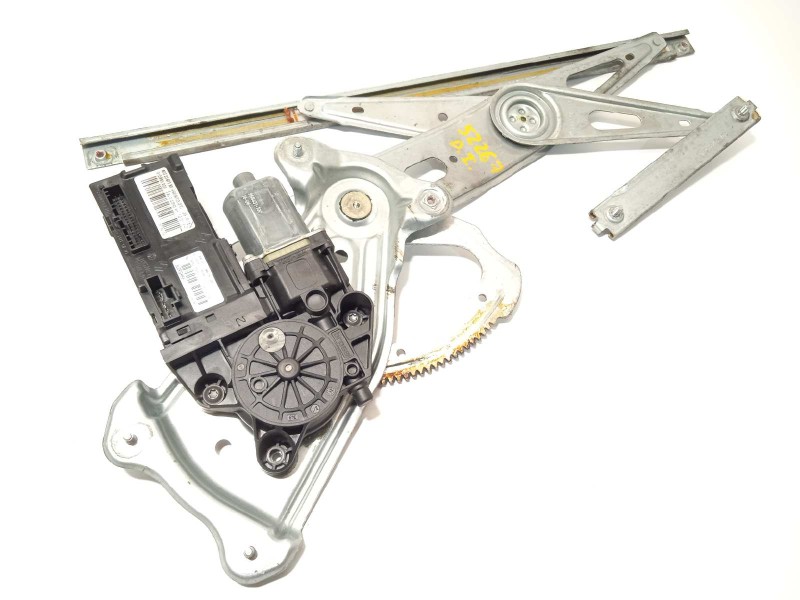 ELEVALUNAS DELANTERO IZQUIERDO 807319718R 