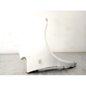 ALETA DELANTERA DERECHA A1688800818 