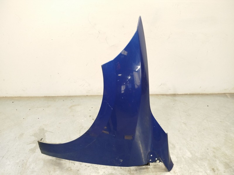 ALETA DELANTERA IZQUIERDA 631011470R 