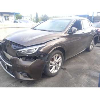 INFINITI Q30 de desguace
