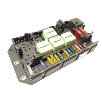 CAJA RELES / FUSIBLES YQE000350 045106051403 518776109