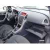 opel astra j (p10) del año 2010
