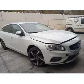 VOLVO V60 FAMILIAR de desguace