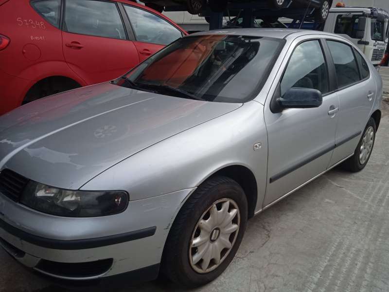SEAT LEON (1M1)