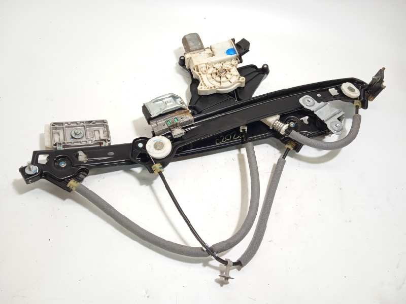 ELEVALUNAS DELANTERO DERECHO FR3Z7823394B FR3Z6323208C