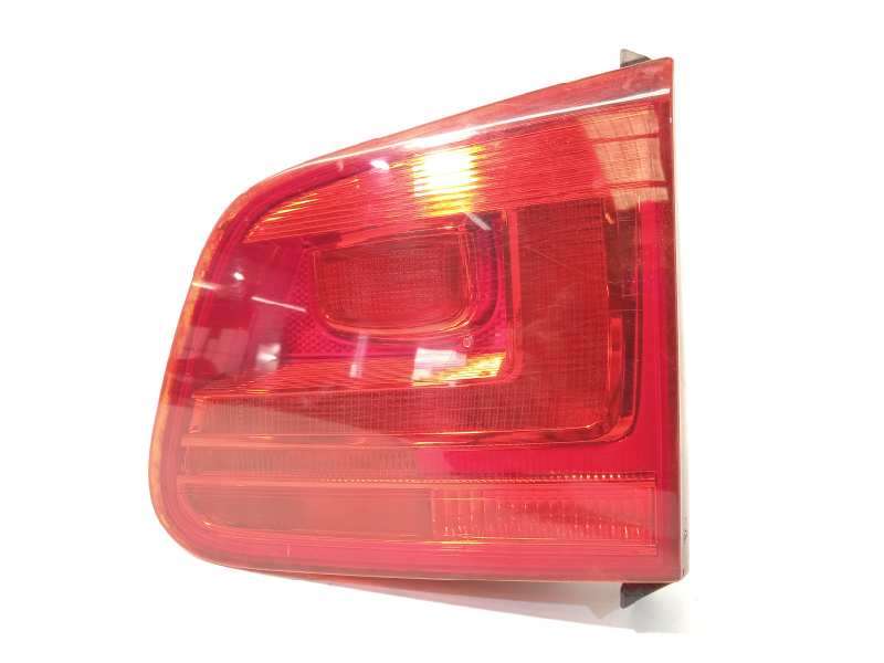 PILOTO TRASERO DERECHO INTERIOR 5N0945094H 5N0945310 5N0945310
