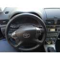 TOYOTA AVENSIS SEDÁN (_T25_)