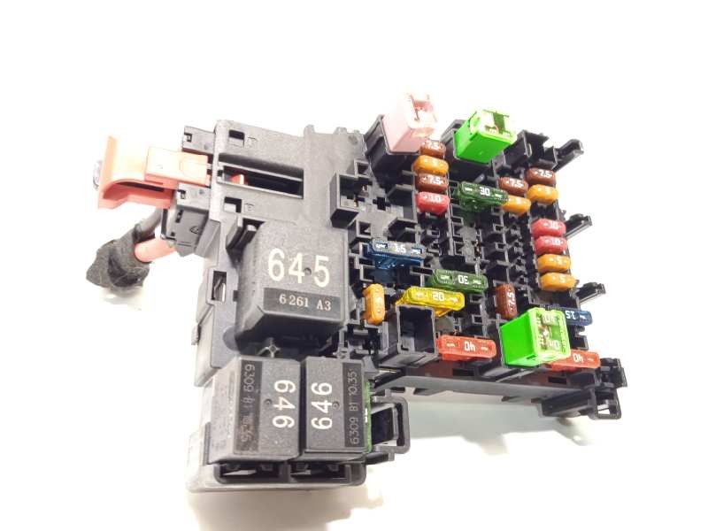 CAJA RELES / FUSIBLES 5Q0937615C 