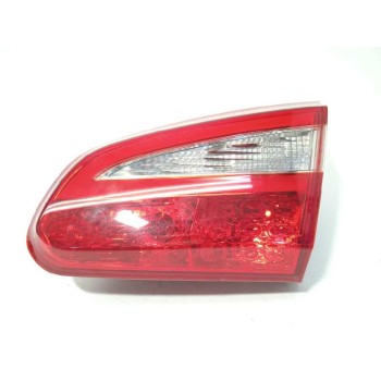 PILOTO TRASERO DERECHO INTERIOR 92404A2200 