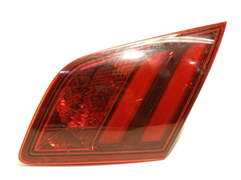 PILOTO TRASERO DERECHO INTERIOR 9677818280 81260201