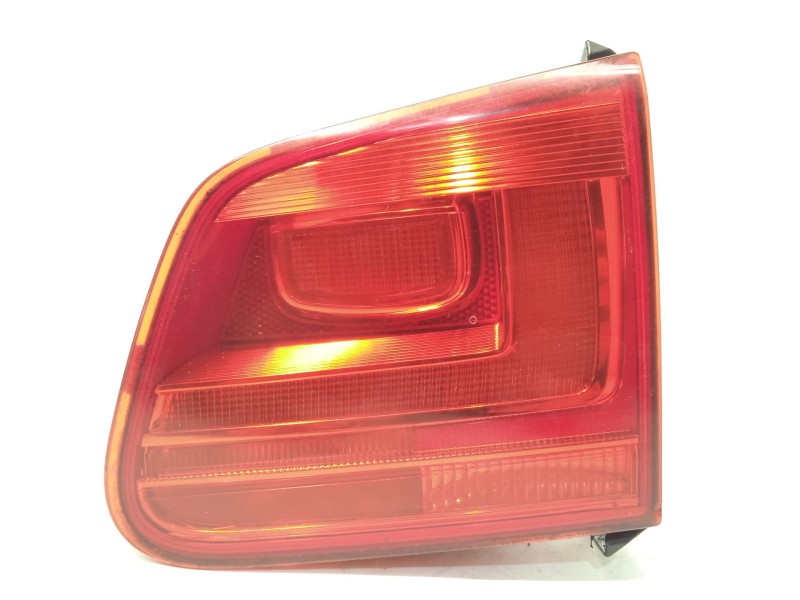 PILOTO TRASERO DERECHO INTERIOR 5N0945094G 5N0945094H 