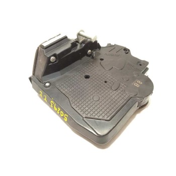 Recambio de cerradura puerta trasera izquierda para lexus rx (agl20) 450h referencia OEM IAM 6906048080  