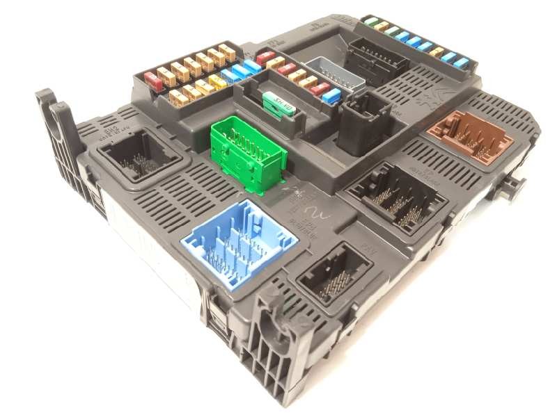 CAJA RELES / FUSIBLES 9807531680 1612139080