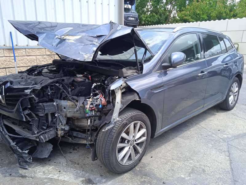 RENAULT MEGANE IV GRANDTOUR