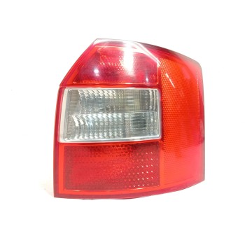 PILOTO TRASERO DERECHO 8E9945096A 