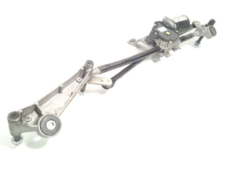 MOTOR LIMPIA DELANTERO A1768200040 W000027118 A1769061800