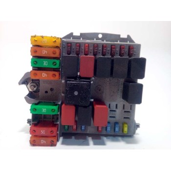 CAJA RELES / FUSIBLES 51775686 