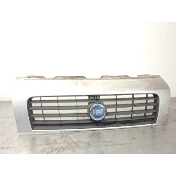 REJILLA DELANTERA 735473195 