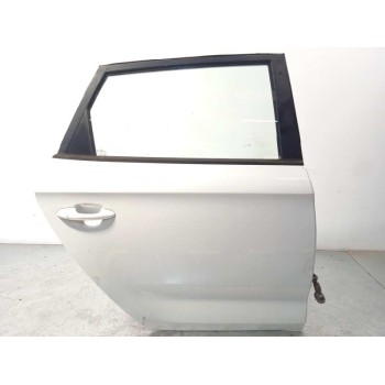 Recambio de puerta trasera derecha para kia carens ( ) basic referencia OEM IAM 77004A4000  