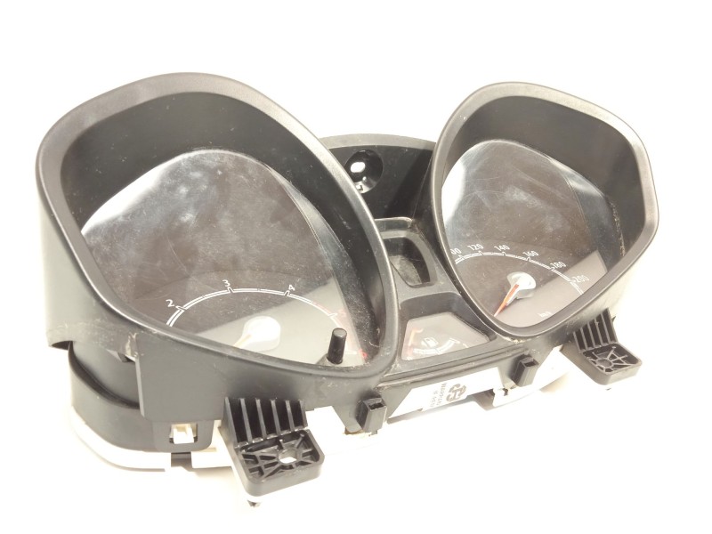 CUADRO INSTRUMENTOS 8A6110849CM 1786850 
