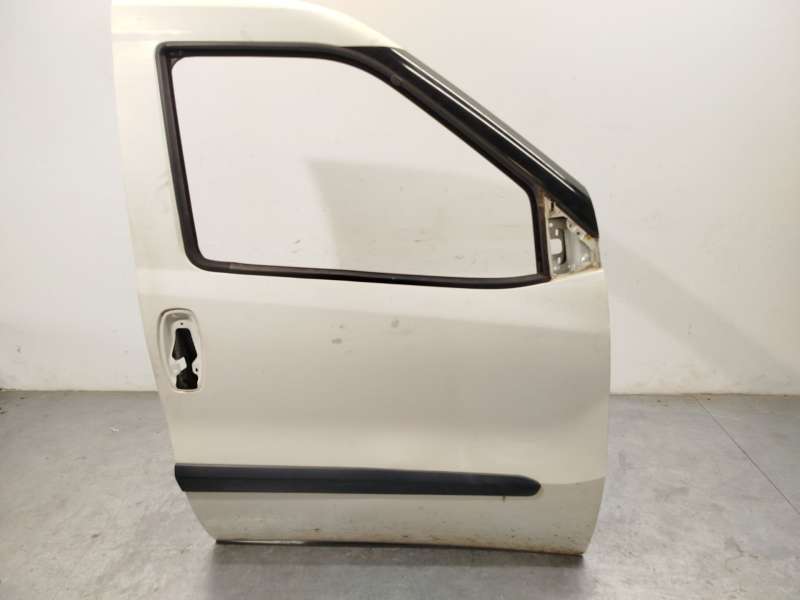 Recambio de puerta delantera derecha para opel combo furgón/monospace (x12) 1.3 cdti (b05) referencia OEM IAM 95530089 95530929 3