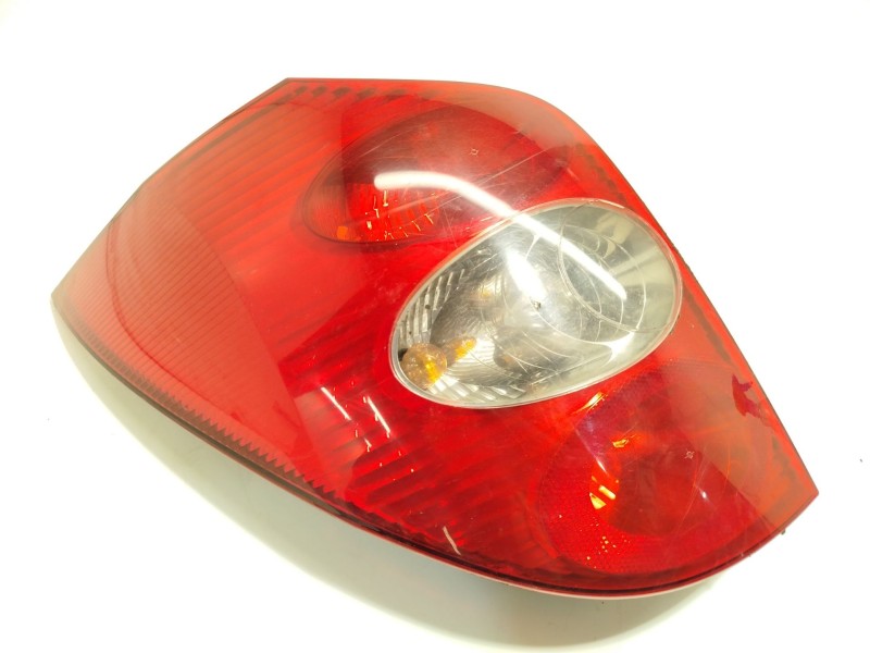 PILOTO TRASERO IZQUIERDO 8200703487 