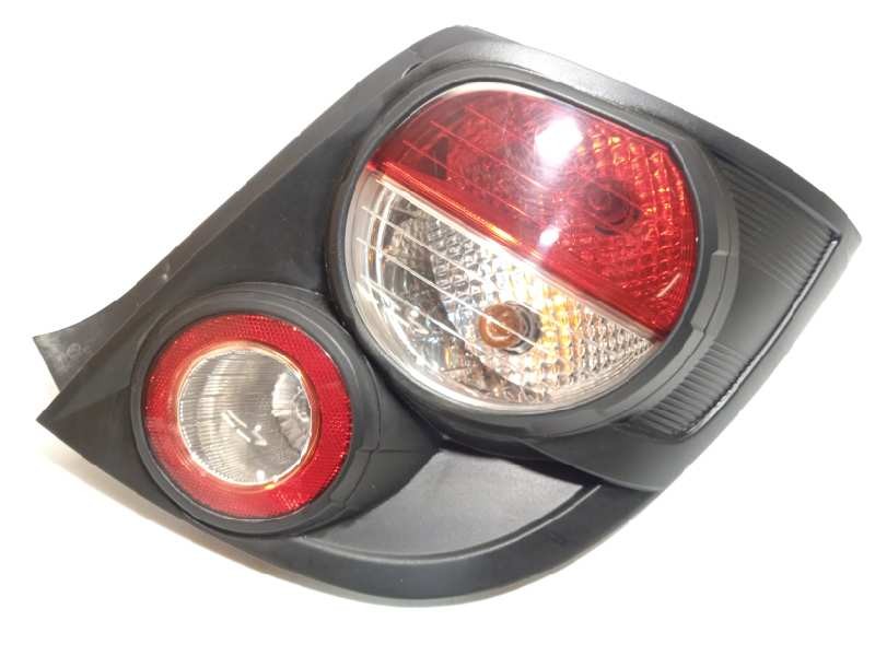 PILOTO TRASERO DERECHO 96830986 