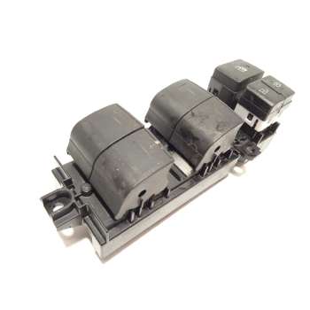 MANDO ELEVALUNAS DELANTERO IZQUIERDO 84040F4090 