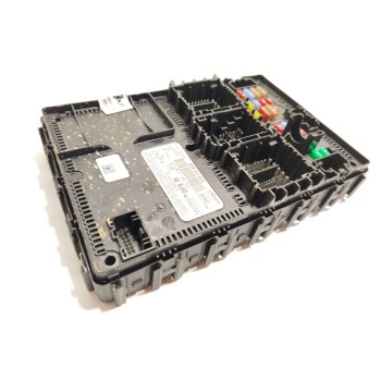 CAJA RELES / FUSIBLES RU5T15604BJAD 2802374 F005V04582