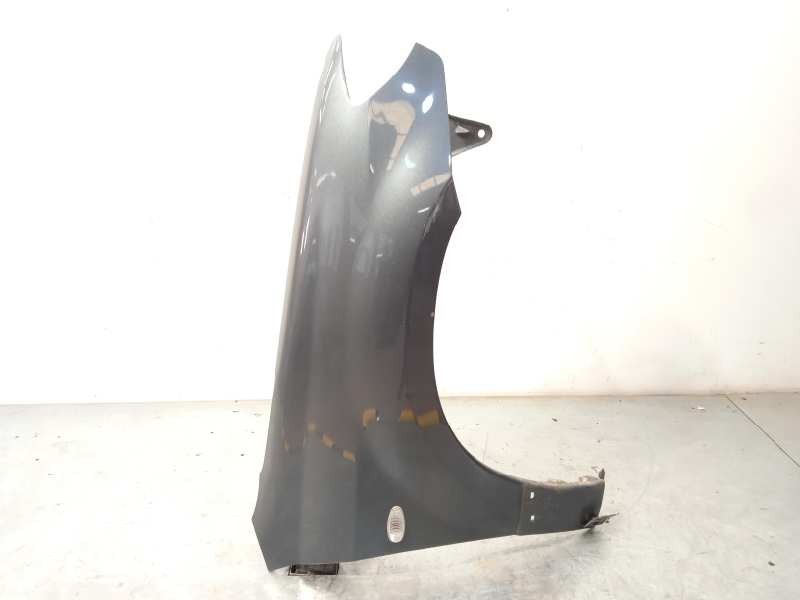 ALETA DELANTERA DERECHA MR990118 